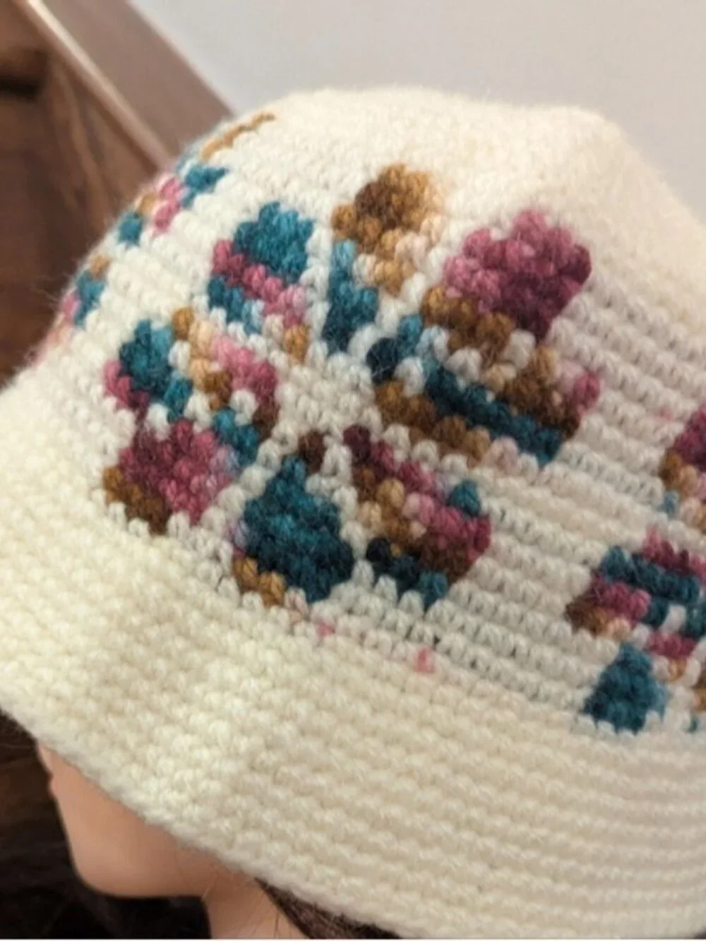 Y2K Multicolor Crochet Wool Ivory Bucket Hat, Granny Star Quilt Design OS - Picture 9 of 10